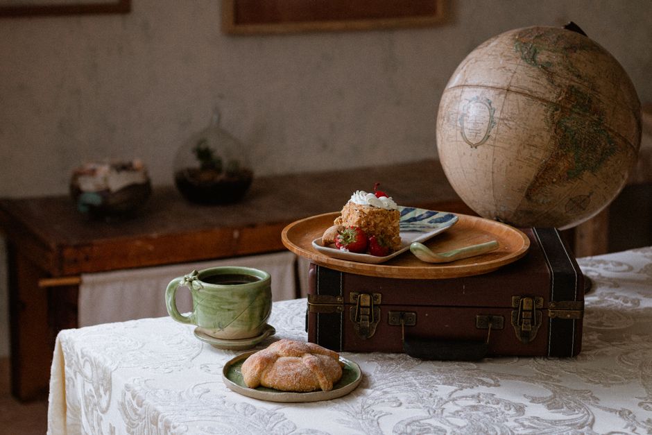 breakfast around the world scene