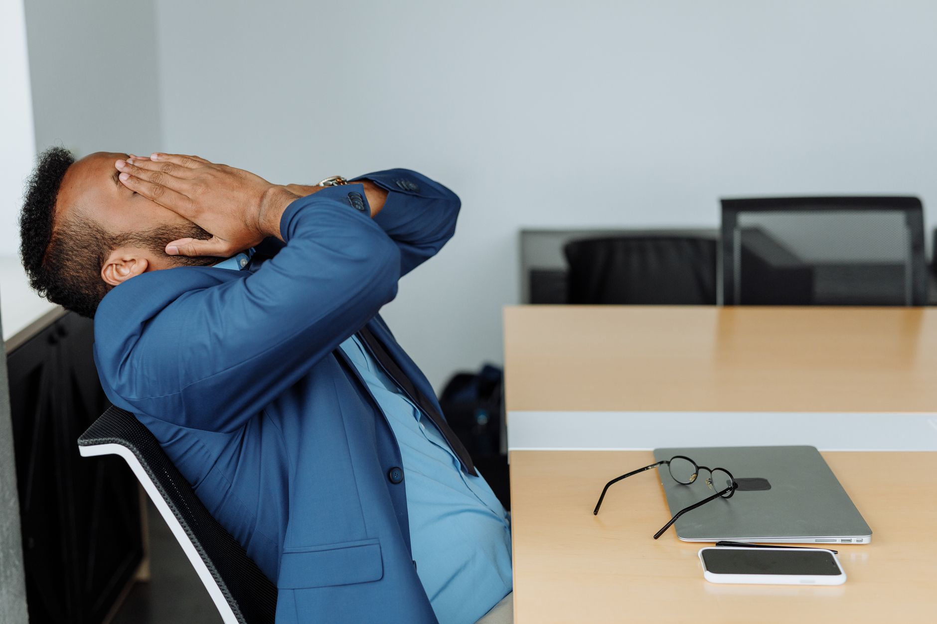 Comment Gérer l'Anxiété d'un Nouvel Emploi ?