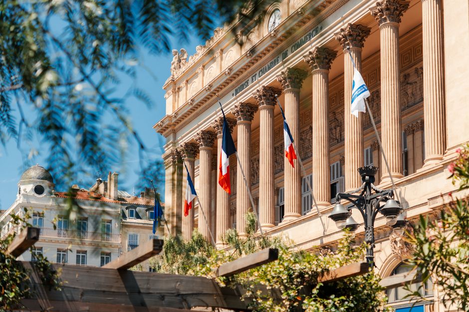 Discussion sur la liberté et la conscience.