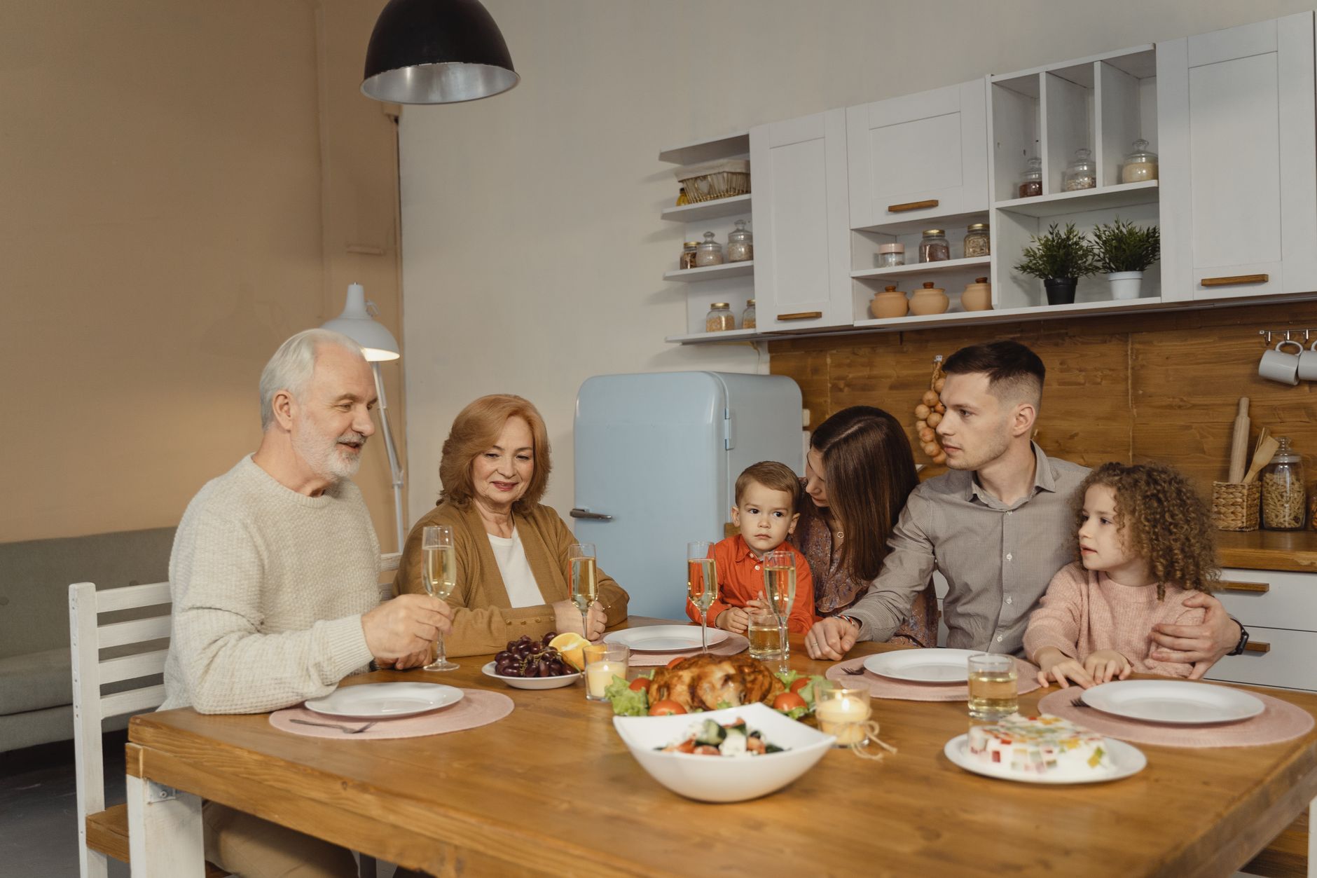 Famille (Famille Élargie)