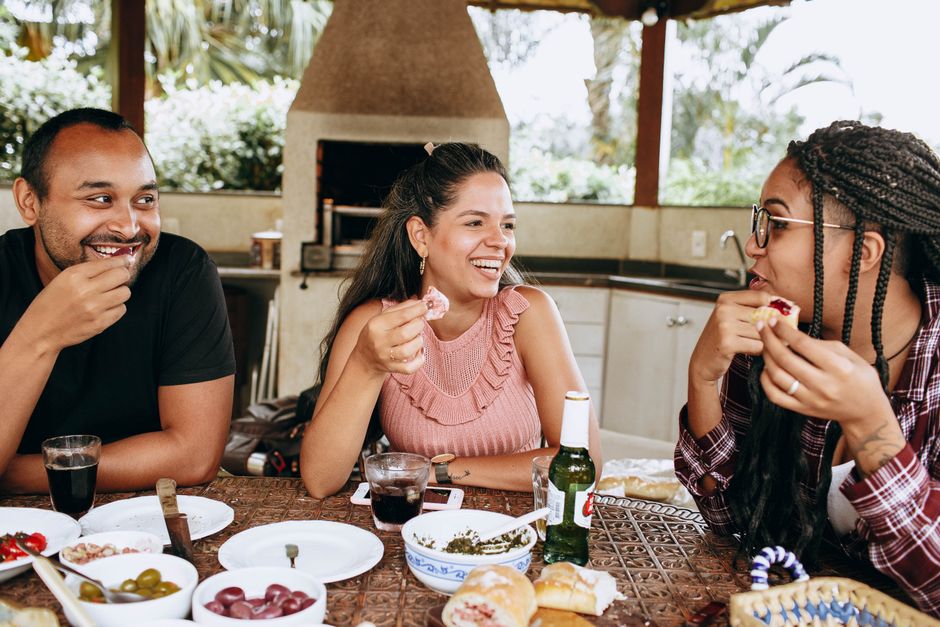 A conversation about food and drinks.