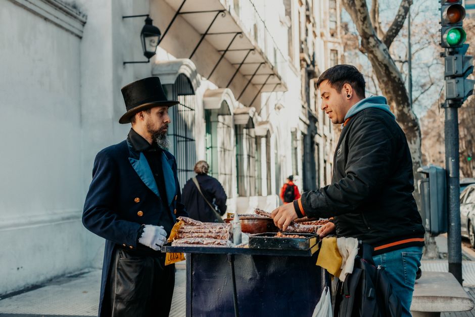 people engaged in food tourism