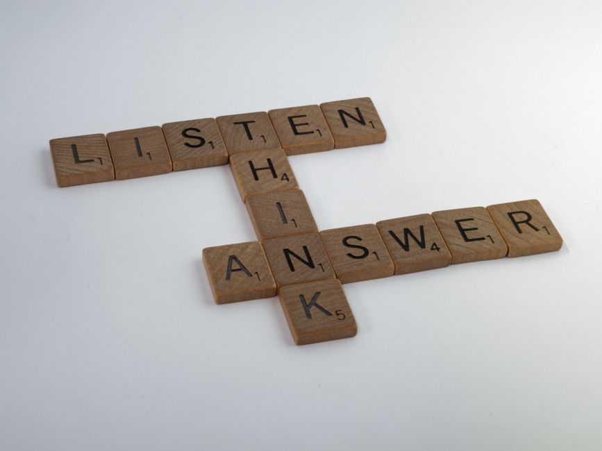 A conversation about linking words.