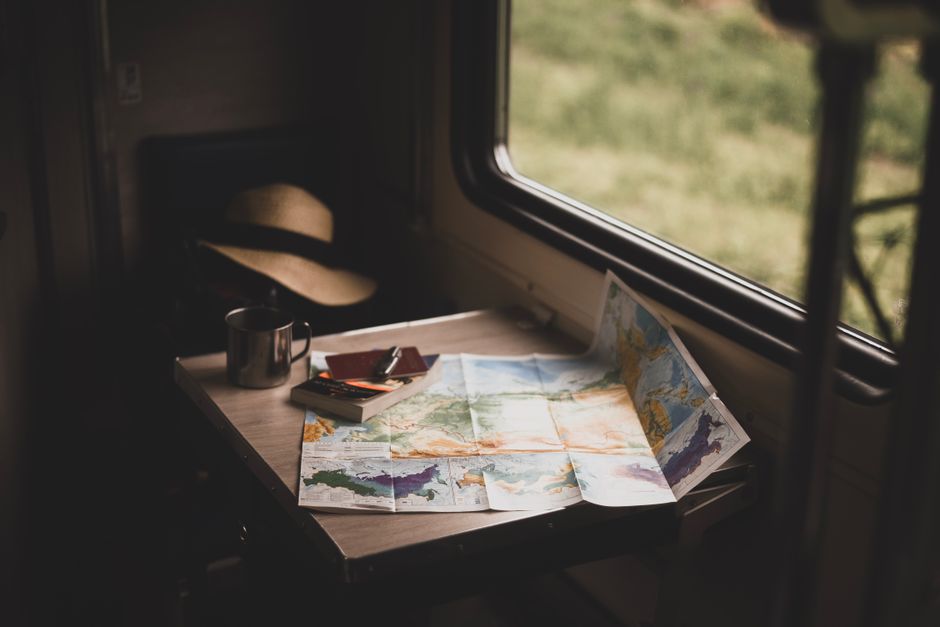 road trip planning scene