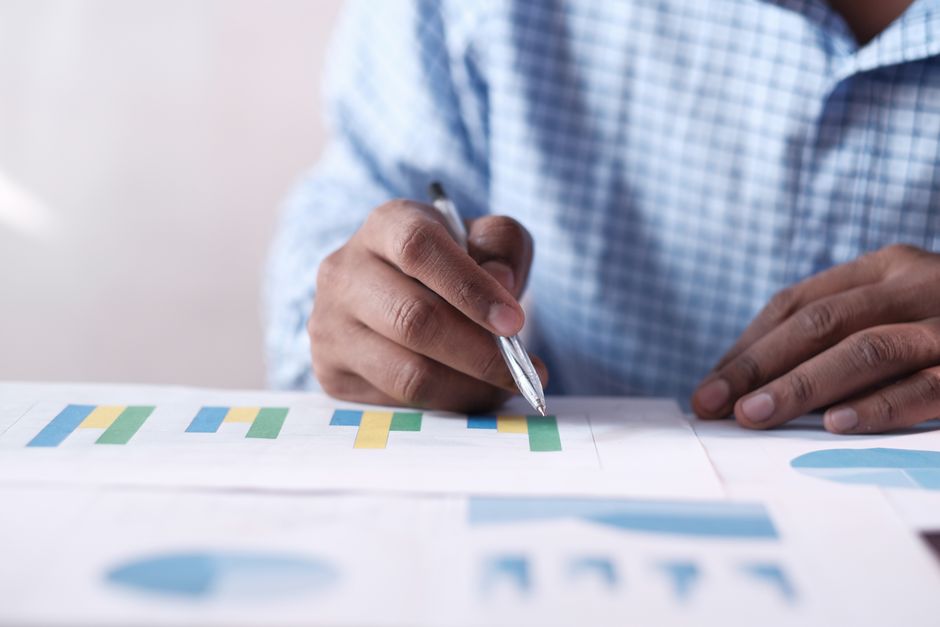 writing reports context