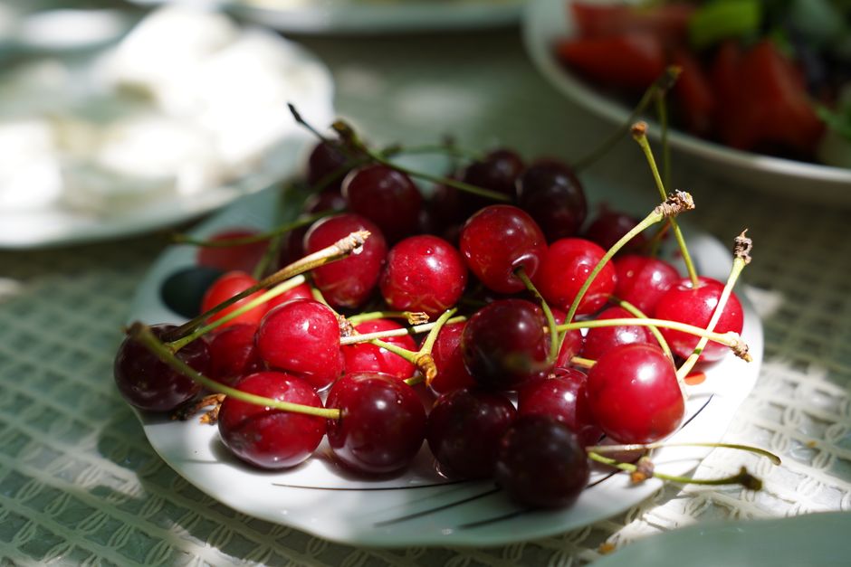 une cerise
